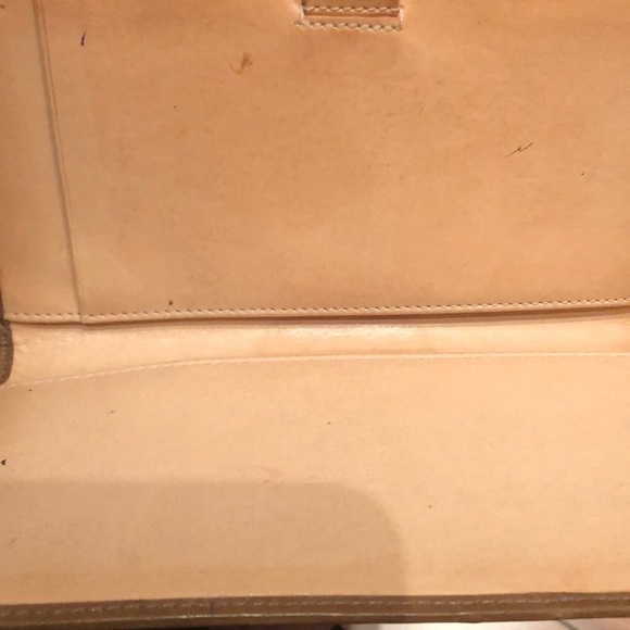 👝 COACH | Signature Checkbook Wallet Brown - Picture 3 of 4